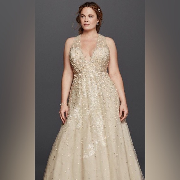 👀 Beautiful size 16 champagne Melissa Sweet wedding dress. Perfect condition!! - Picture 3 of 5